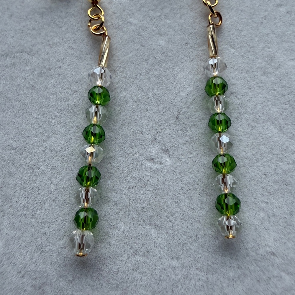 Elegant Green and Gold Beaded Earrings Style# 026